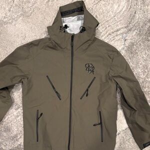 Mertra Windbreaker